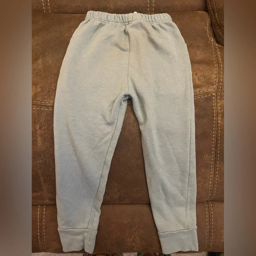 Lulu & Roo Sweats - Picture 2 of 3